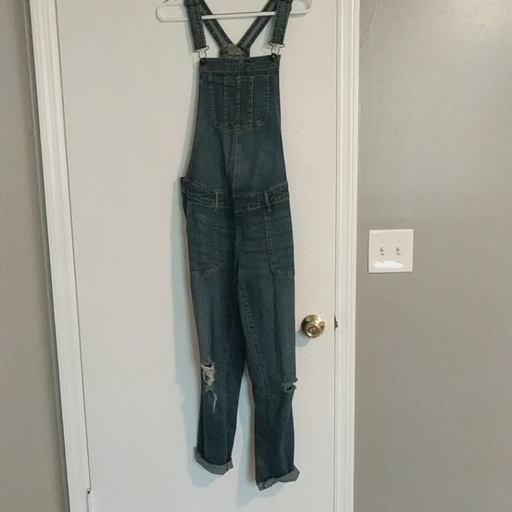 Maternity overalls